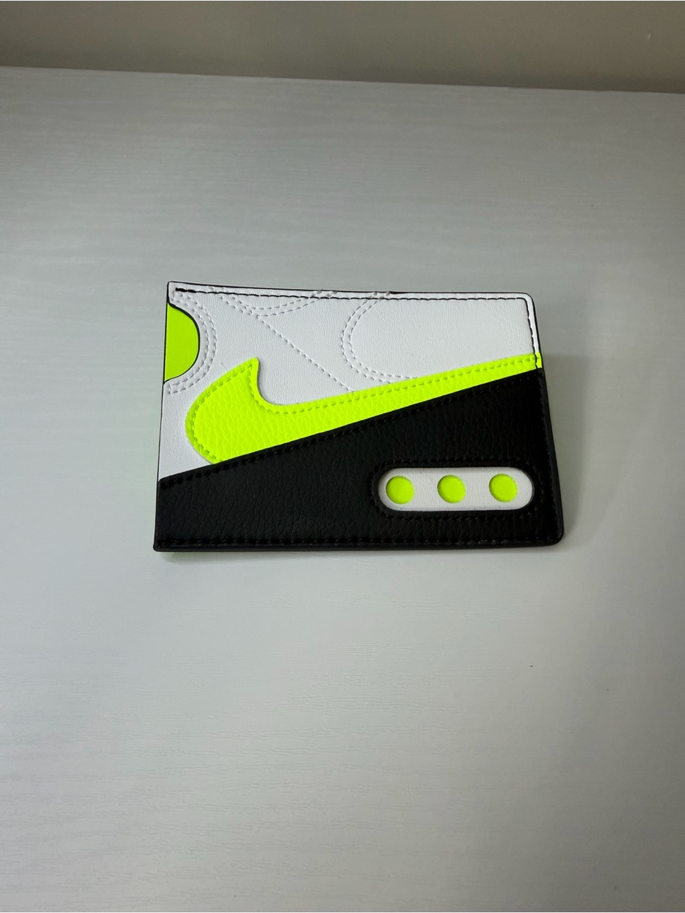 Nike Icon AIR MAX 90 Slim Wallet WHITE BLACK & NEON GREEN/YELLOW COLORWAY